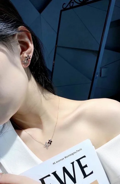 LV Jewelry LV Necklace