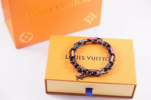 LV Jewelry LV Suits