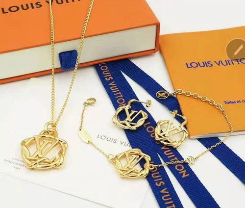 LV Jewelry LV Suits