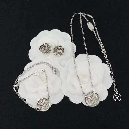 LV Jewelry LV Suits