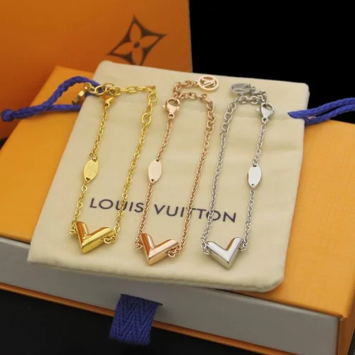LV Jewelry LV Suits