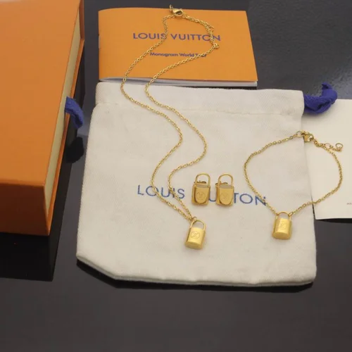 LV Jewelry LV Suits