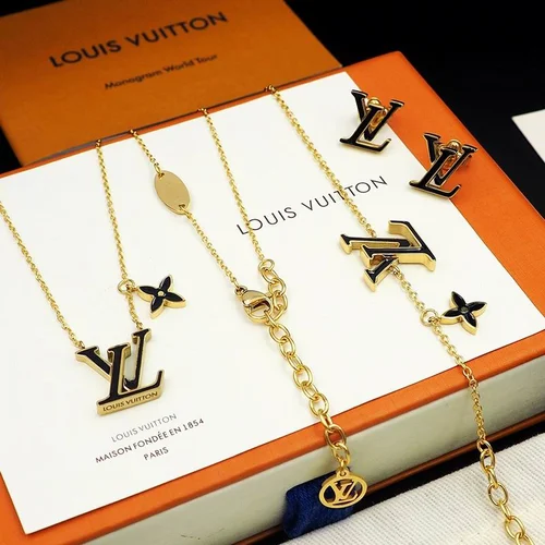 LV Jewelry LV Suits