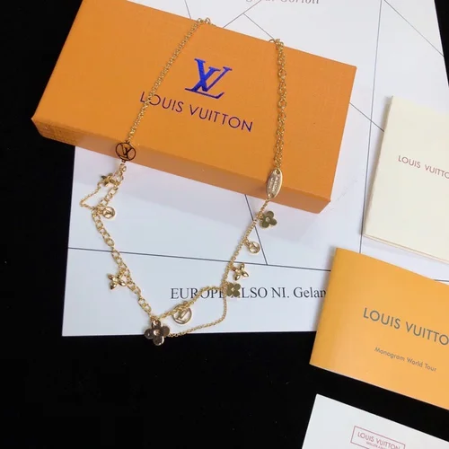 LV Jewelry LV Suits