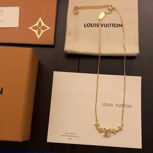 LV Jewelry LV Suits