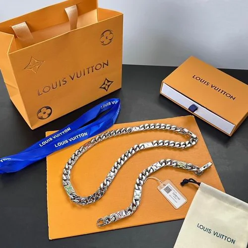 LV Jewelry LV Suits