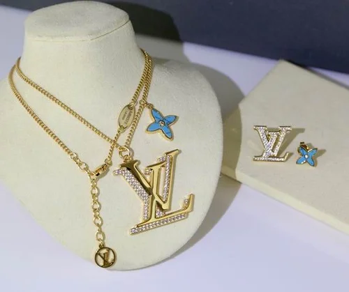 LV Jewelry LV Suits