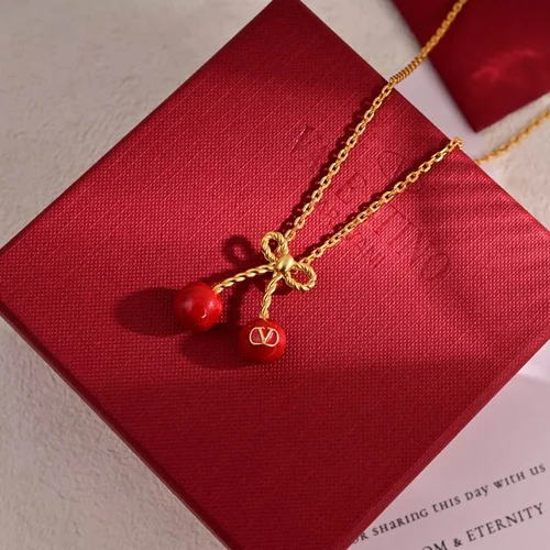 Valentino Jewelry Valentino suits