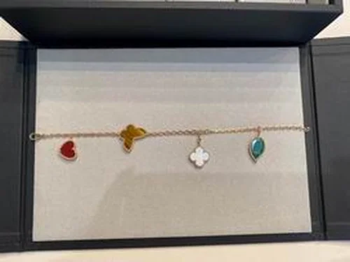 Van Cleef & Arpels Van Cleef & Arpels bracelet