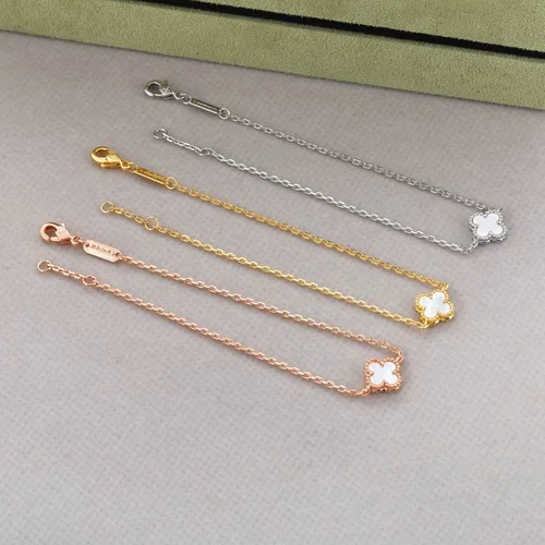 Van Cleef & Arpels Van Cleef & Arpels bracelet