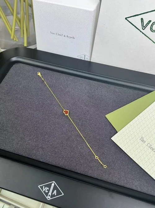 Van Cleef & Arpels Van Cleef & Arpels bracelet