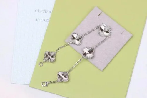 Van Cleef & Arpels Van Cleef & Arpels bracelet