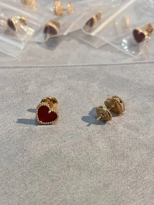 Van Cleef & Arpels Van Cleef& Arpels Earring