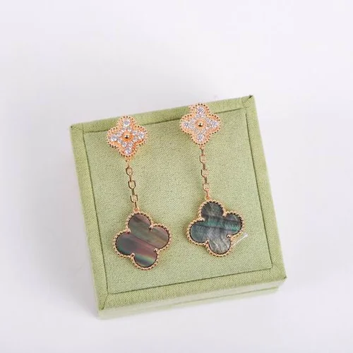 Van Cleef & Arpels Van Cleef& Arpels Earring