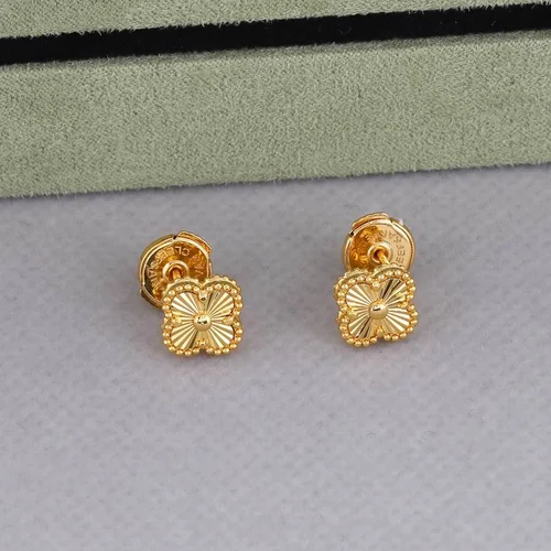 Van Cleef & Arpels Van Cleef& Arpels Earring
