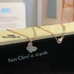 Van Cleef & Arpels Van Cleef & Arpels necklace