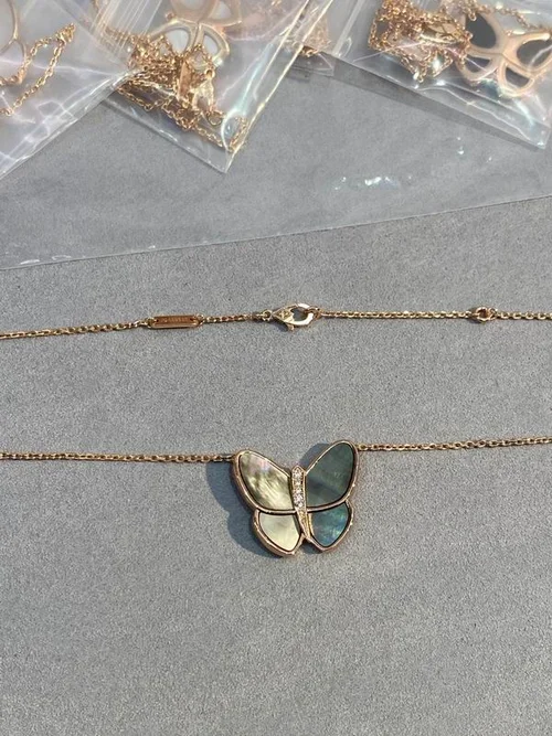 Van Cleef & Arpels Van Cleef & Arpels necklace