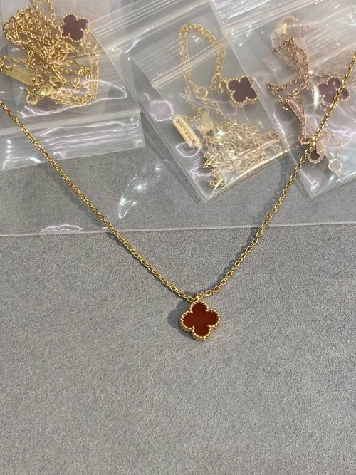 Van Cleef & Arpels Van Cleef & Arpels necklace