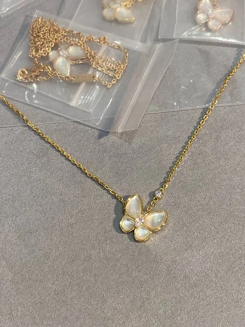 Van Cleef & Arpels Van Cleef & Arpels necklace