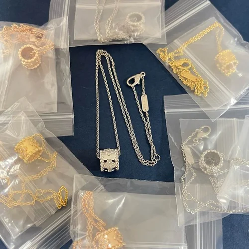 Van Cleef & Arpels Van Cleef & Arpels necklace