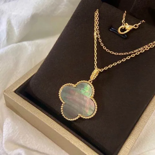 Van Cleef & Arpels Van Cleef & Arpels necklace