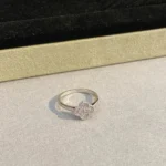 Van Cleef & Arpels Van Cleef & Arpels ring