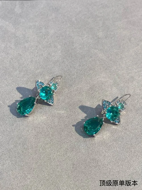 Vividness Westwood  Jewelry Vividness Westwood earring