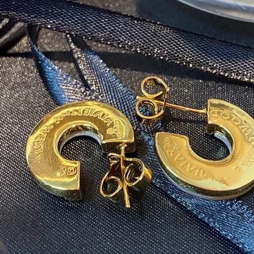 Vividness Westwood  Jewelry Vividness Westwood earring