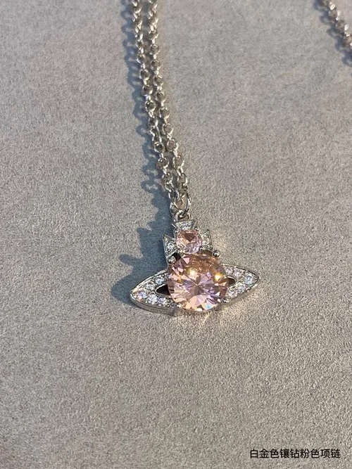 Vividness Westwood  Jewelry Vividness Westwood necklace