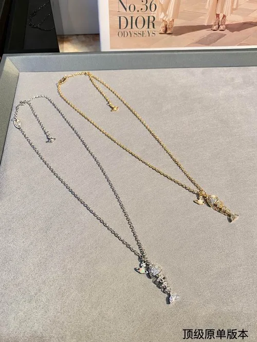 Vividness Westwood  Jewelry Vividness Westwood necklace
