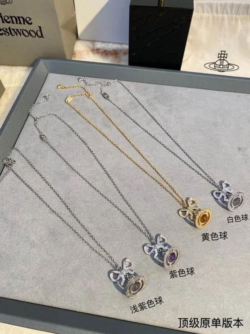 Vividness Westwood  Jewelry Vividness Westwood necklace