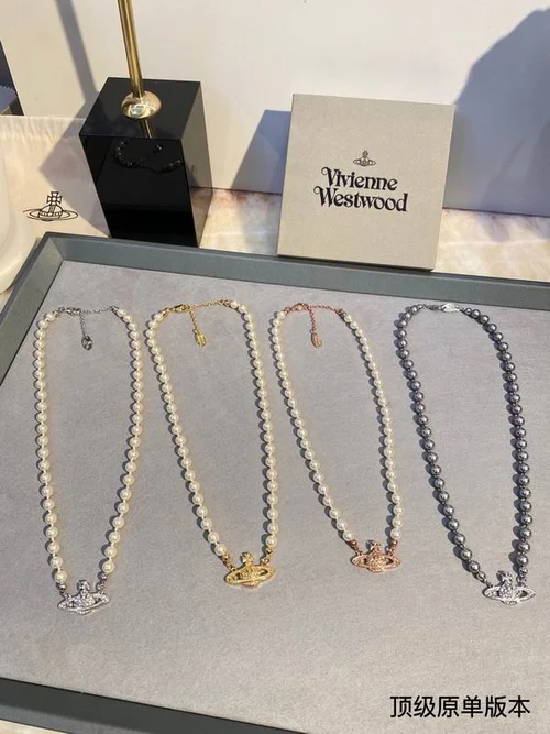 Vividness Westwood  Jewelry Vividness Westwood necklace