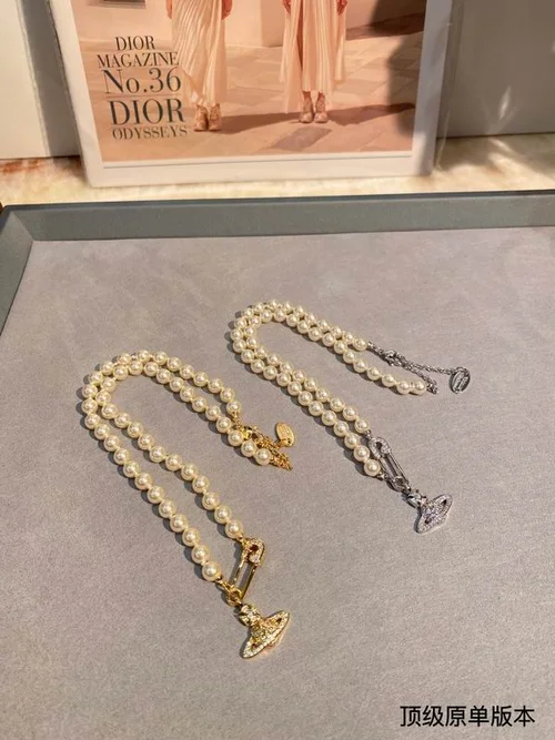 Vividness Westwood  Jewelry Vividness Westwood necklace