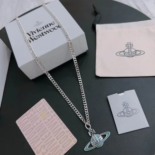 Vividness Westwood  Jewelry Vividness Westwood necklace