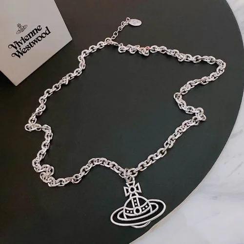 Vividness Westwood  Jewelry Vividness Westwood necklace