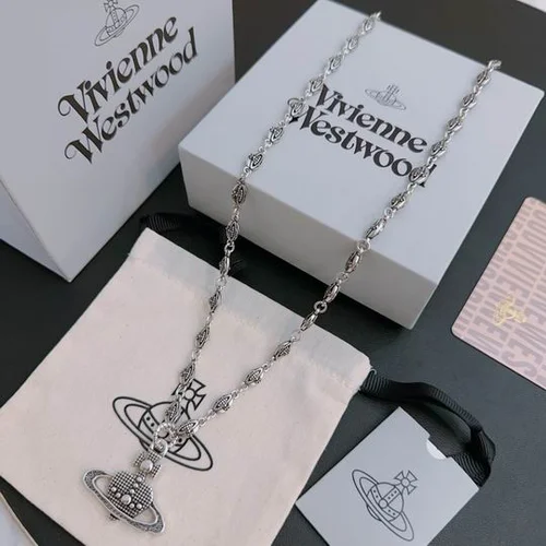 Vividness Westwood  Jewelry Vividness Westwood necklace
