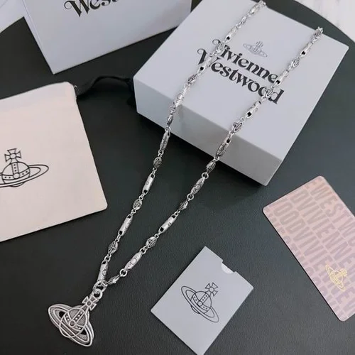 Vividness Westwood  Jewelry Vividness Westwood necklace