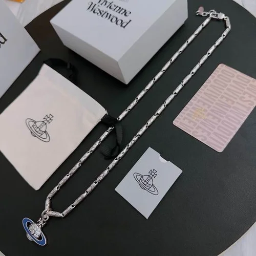 Vividness Westwood  Jewelry Vividness Westwood necklace