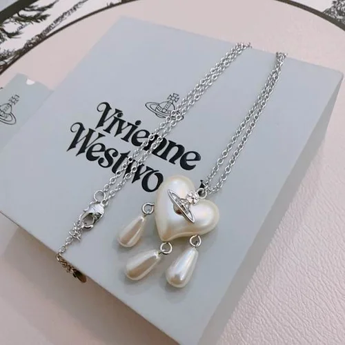 Vividness Westwood  Jewelry Vividness Westwood necklace