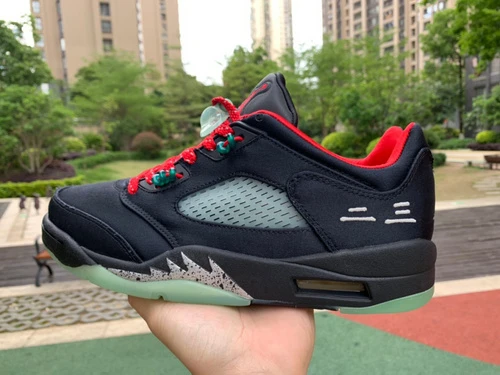 Air Jordan 5 Low Clot Black Red Green DM4640-036
