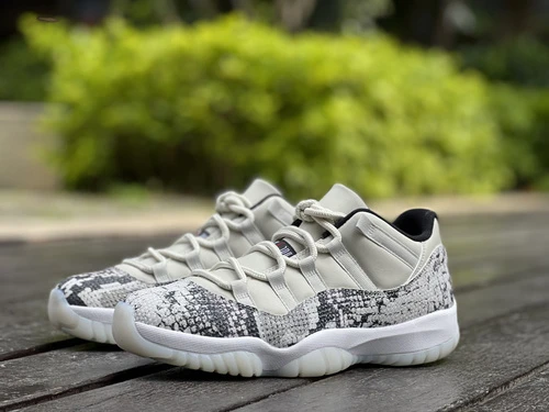 Air Jordan 11 Snakeskin White Snake Basketball Shoes CD6846-002