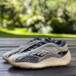 Adidas Yeezy 700 V3 Grey White ID1674