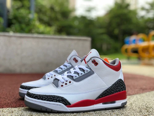 Air Jordan 3 Fire Red White Red Cracked Leather DN3707-160