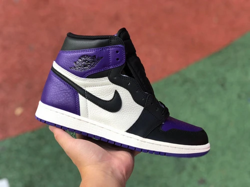 Air Jordan 1 Black Purple Toe Premium Edition High-Top Sneaker 555088-501