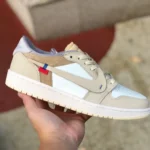 Air Jordan 1 Low Travis Scott Low-Top Sneaker CZ0790-102