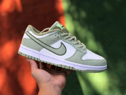 Nike Dunk Low Fleece White Green DQ7579-300