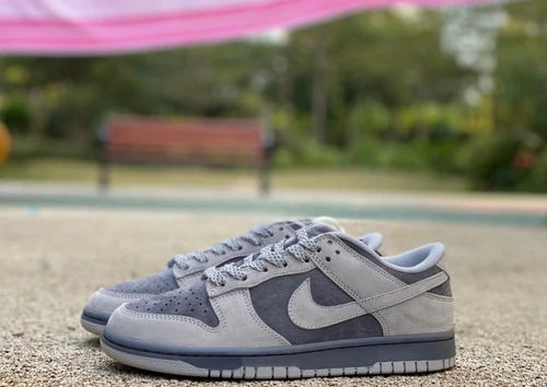 Tomo Katsuhiro x Nike SB Dunk Low Steamboy OST Cool Grey