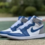 Air Jordan 1 High OG True Blue White Grey Blue Sneakers DZ5485-410