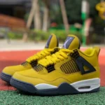 Air Jordan 4 Retro Thunder Black Yellow CT8527-700