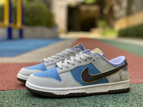 Nike Dunk Low Argentina with Trophy Accessory AT2022-666